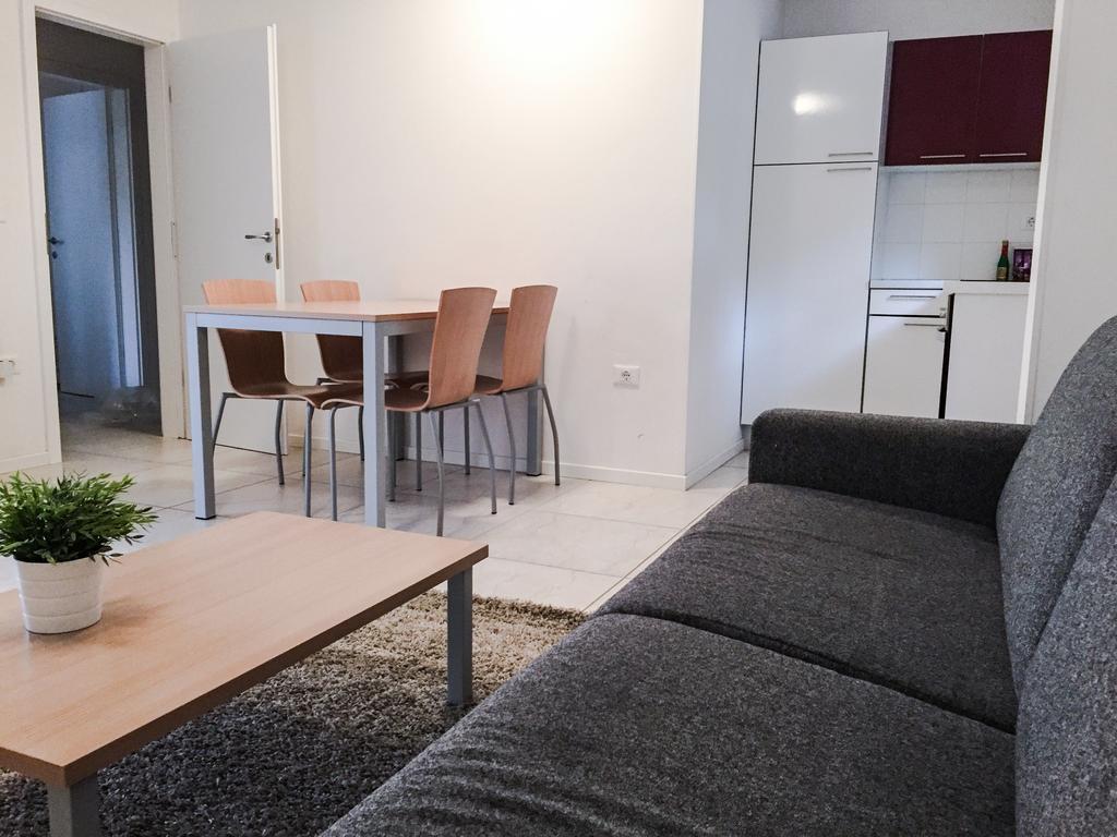 Lucija Apartment *